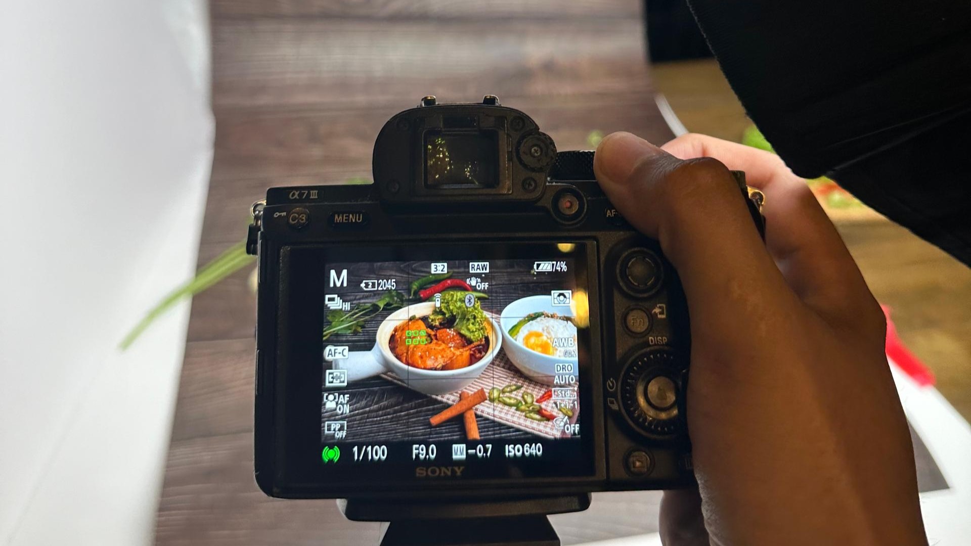 Behind the scenes product photography setup by Zicor Studio